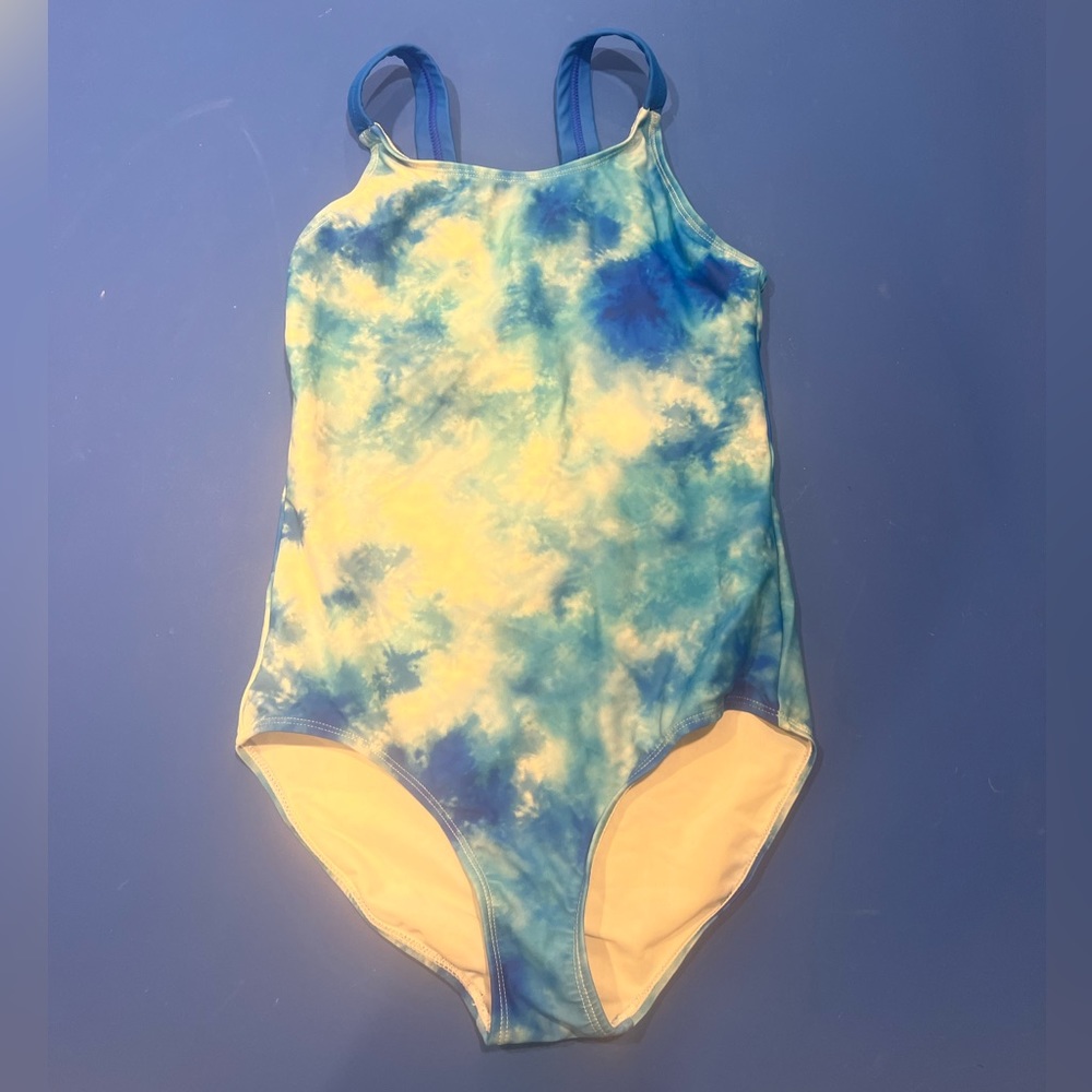 Zestonie Girls One Piece Blue Tie Dye Bathing Suit Hawaiian graphic. Size 10-12